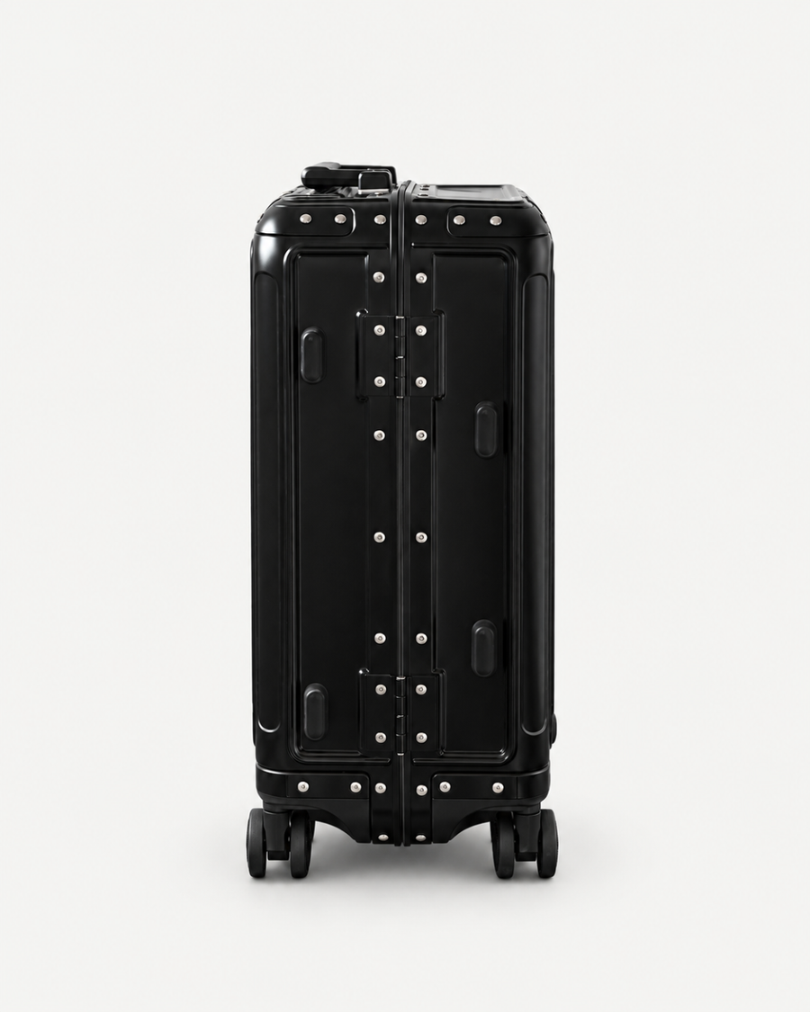 Carry-on black