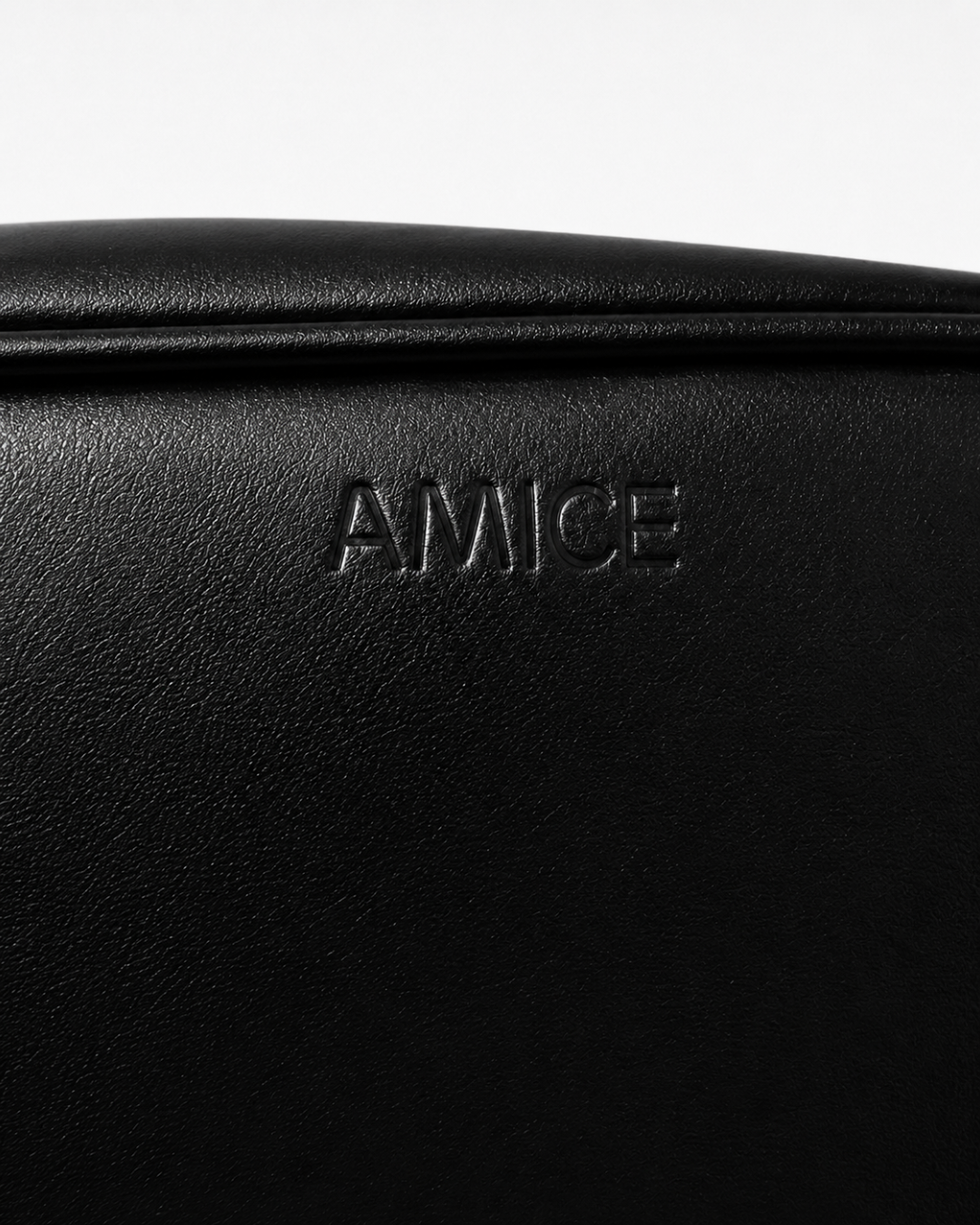 Toiletery bag black